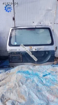 Mitsubishi pajero çıkma bagaj kapağı
