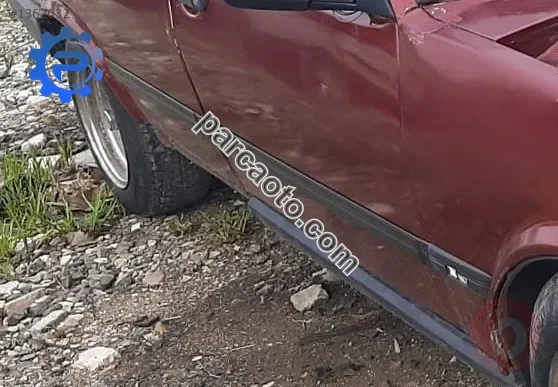 1992 model tofaş doğan çıkma sağ kapı bandı takımı