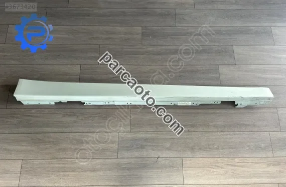 Sağ Marşpiyel Kaplama BMW 3 Serisi F30