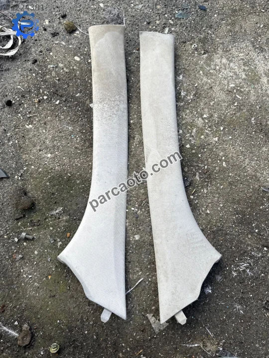 Renault megane 3 fluence Sağ Sol Ön Cam Direği Kaplaması plastiği Renault megane 3 fluence Sağ Sol Ön Cam Direği Kaplaması plastiği