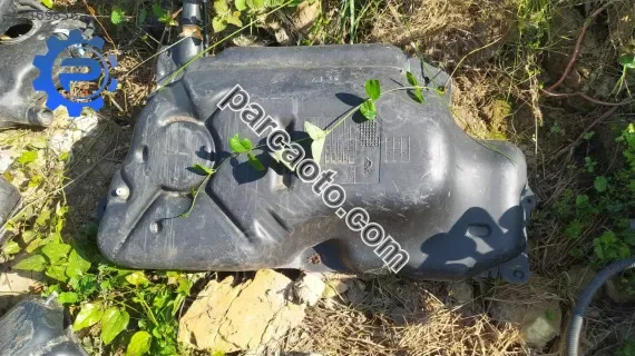 C3 1.4 yakıt deposu çıkma
