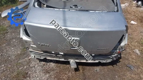 Clio bagaj kapağı yedek parça