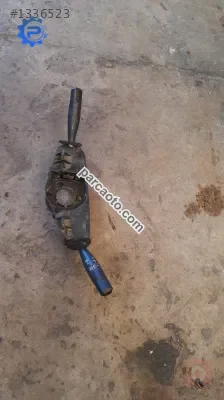 peugeot 306 çıkma sinyal silecek ünitesi