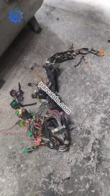 306 benzinli torpido içi tesisatı çıkma