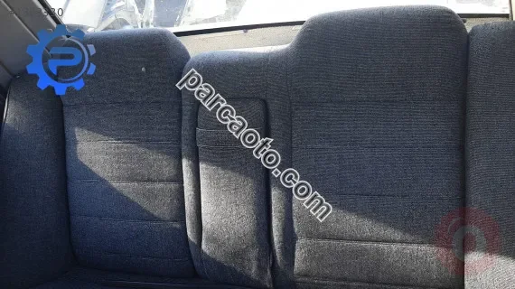 mazda 323 sedan çıkma arka koltuk takım