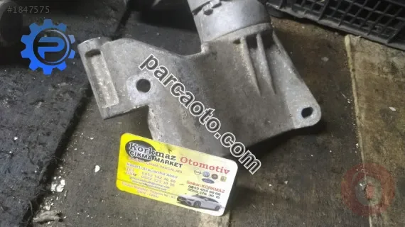 opel vectra c 16v çıkma 1.6 şarj dinamosu ayağı braket