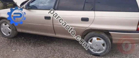 1998 opel astra f station 8v çıkma sol yan panel