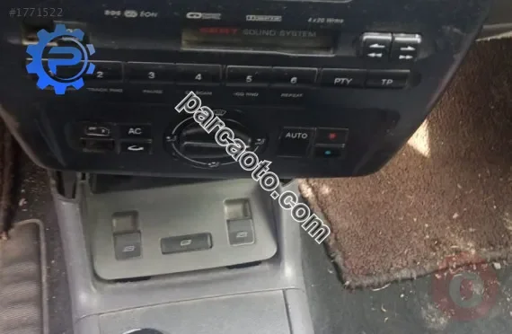 2011 model seat ibiza 16v çıkma klima kontrol paneli
