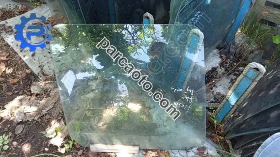 Ford Fiesta flair sağ arka kapı camı yedek parça