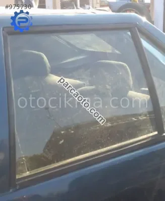 1996 renault 19 europa 1.6 hb çıkma sol arka kapı camı