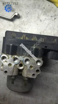 Toyota hilux 3.0 4x4 abs beyni 44540-71021 /89541-71091