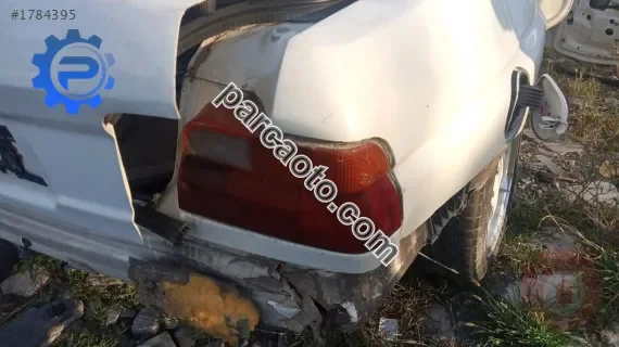 Ford escort 16v efi 1.6 çıkma sağ stop lambası