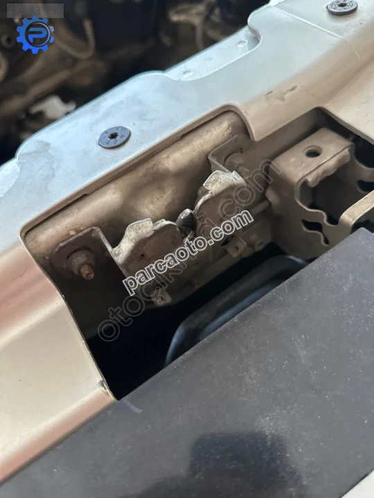 Fiat linea kaput kilidi Fiat linea kaput kilidi