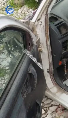 1999 model peugeot partner 1.4 çıkma sol ön kapı menteşe