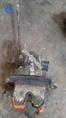 skoda felicia çıkma bagaj kilidi