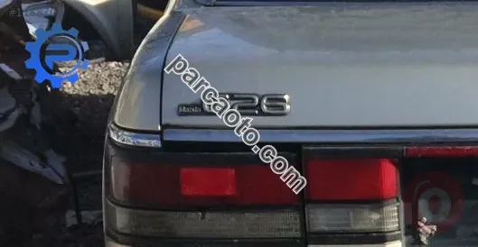 1992 model mazda 626 çıkma bagaj model yazısı