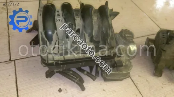 peugeot 207 çıkma emme manifoldu