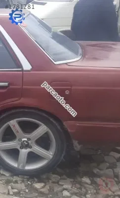 1983 model honda accord 1.6 çıkma sol arka çamurluk