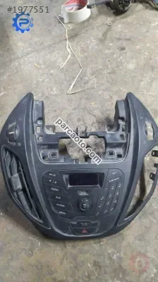 ford tourneo courier hatasız teyp çerçevesi ve teyp