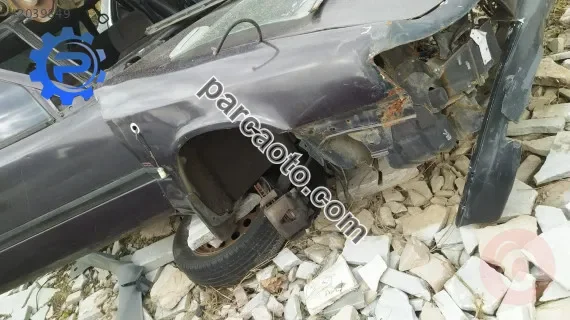 Espero sağ ön çamurluk çıkma
