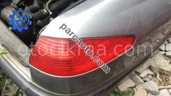 peugeot 607 orjinal çıkma sağ dış stop lambası
