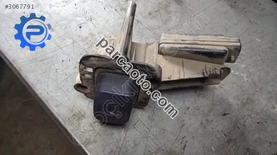 Kango 2 bagaj butonu motorlu hb kasa yedek parça