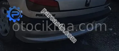 1998 model peugeot 306 1.8 benzinli orjinal arka tampon