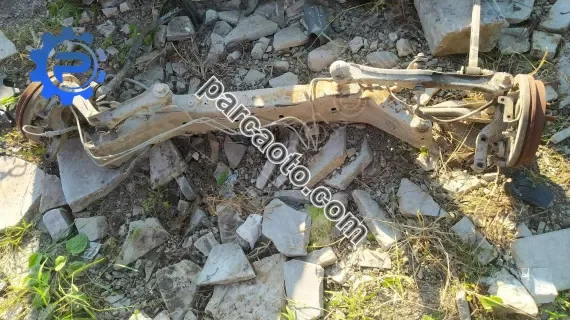 323 arka dingil çıkma