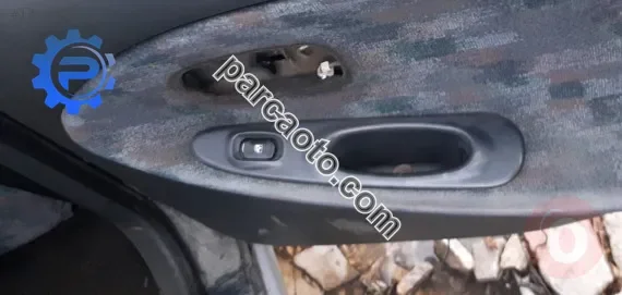 1996 hyundai elantra 1.8 otomatik çıkma sağ arka cam düğmesi