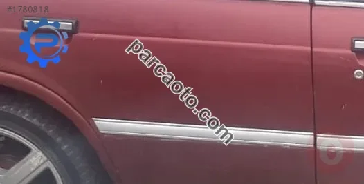 1983 model honda accord 1.6 çıkma sağ arka kapı bandı