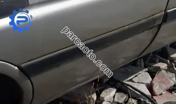 1997 model ford escort 1.6 16v ztec çıkma sağ arka kapı bant