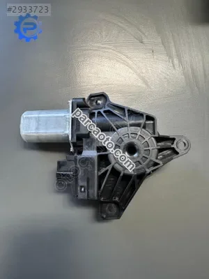 Cam Motoru Sol Arka Mercedes-Benz E Serisi W213 A2139060502