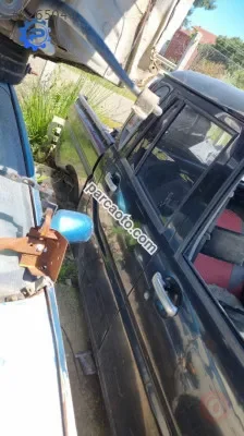 mahindra çıkma sağ arka kapı
