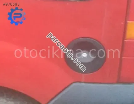 1998 2006 model renault kangoo 1.9 çıkma depo kapağı