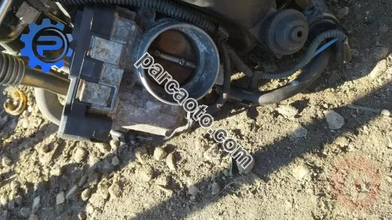 volkswagen Seat Skoda Audi 1.6 16v FSI gaz kelebeği çıkma