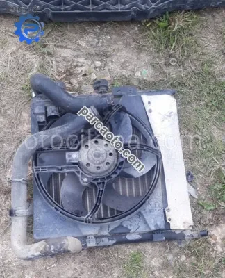 2009 peugeot 207 1.4 komple fan radyatörü pervanesi motoru