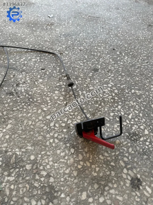 Citroën Berlingo partner kaput açma kolu Citroën Berlingo partner kaput açma kolu