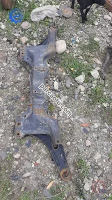 Fiat uno çıkma motor traversi
