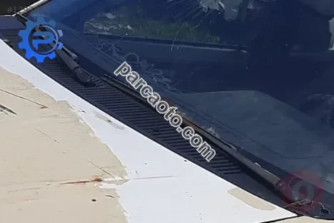 1988 model mazda 323 1.6 çıkma ön cam silecek kolu