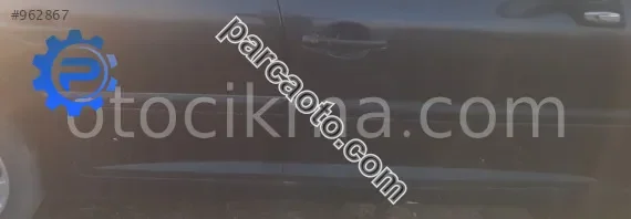 2009 peugeot 207 1.4 benzinli çıkma sağ takım kapı bandı