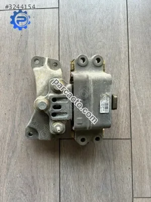 Çıkma Şanzıman Kulağı-Takozu Sol VW Tiguan 5N0199555L 1K0199117
