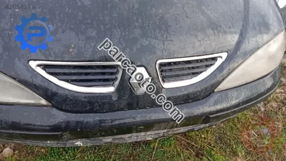 2001 renault megane 1 çıkma ön panjur