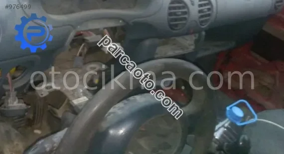 1998 model renault kangoo 1.9 çıkma direksiyon gövde