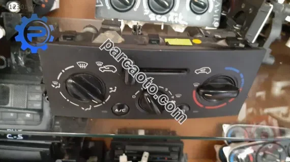 peugeot 207 çıkma klima kontrol paneli