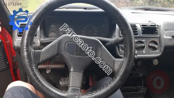 peugeot 205 1.4 benzinli çıkma direksiyon gövde