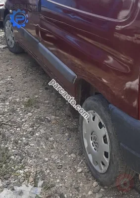2000 peugeot partner 1.9 çıkma sol jant lastik takımı