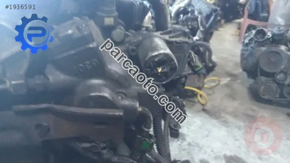 peugeot 407 citroen c5 2.0 çıkma mazot pompası