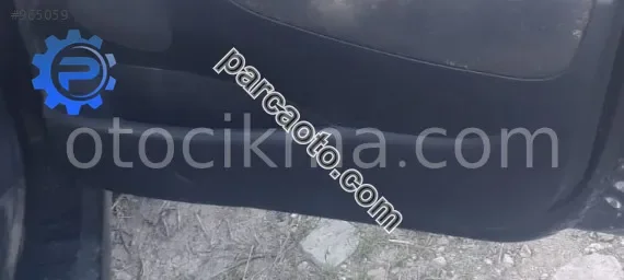 2009 model peugeot 207 1.4 benzinli çıkma sağ ön kapı cebi