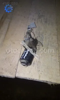 renault r19 çıkma ön cam silecek motoru