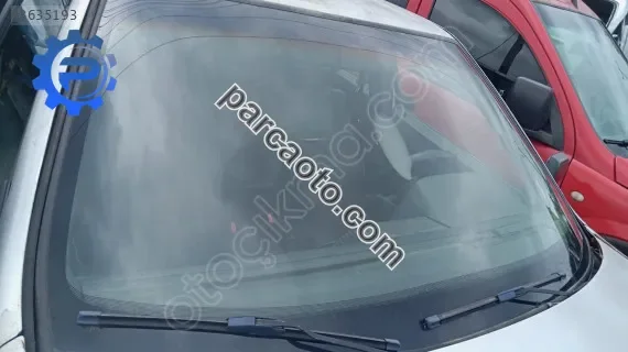 Alfa Romeo 164 ön cam yedek parça
